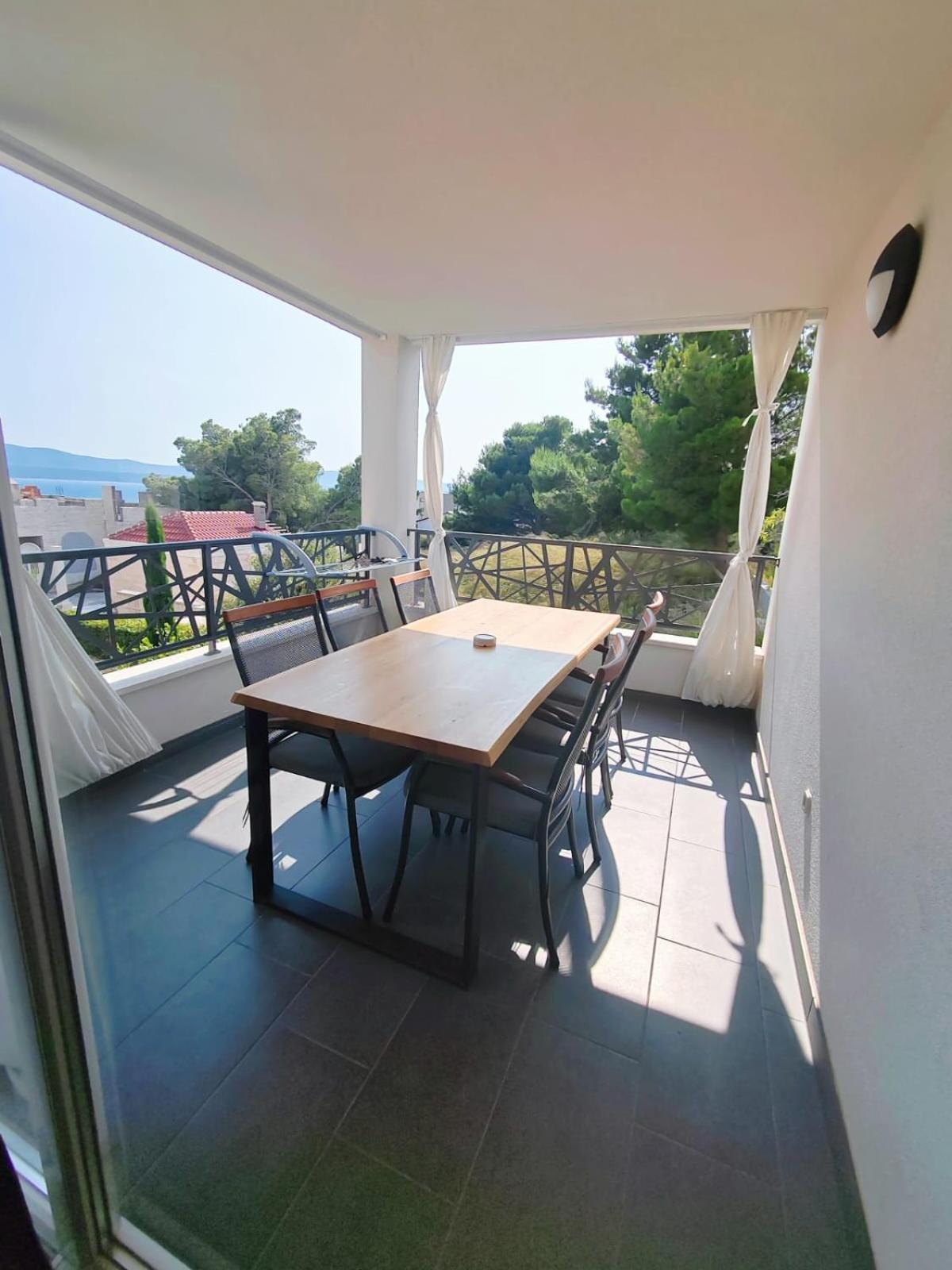 L&L Apartmani 1 Bol Esterno foto