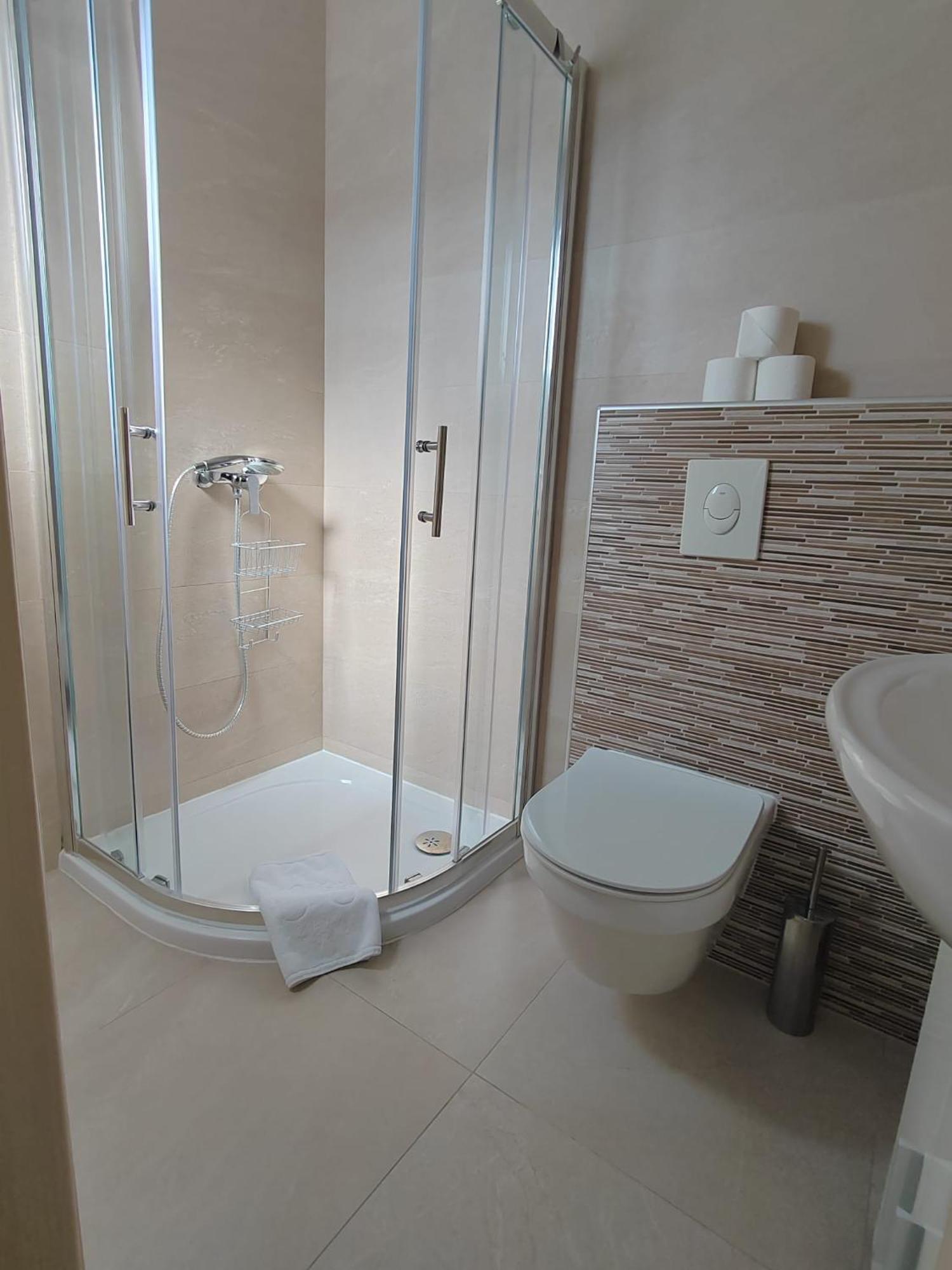 L&L Apartmani 1 Bol Esterno foto