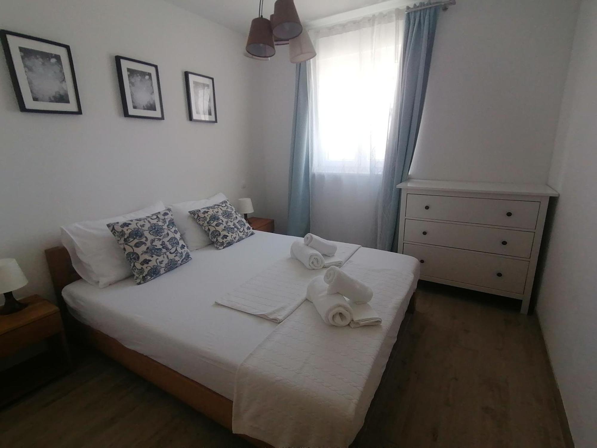 L&L Apartmani 1 Bol Esterno foto