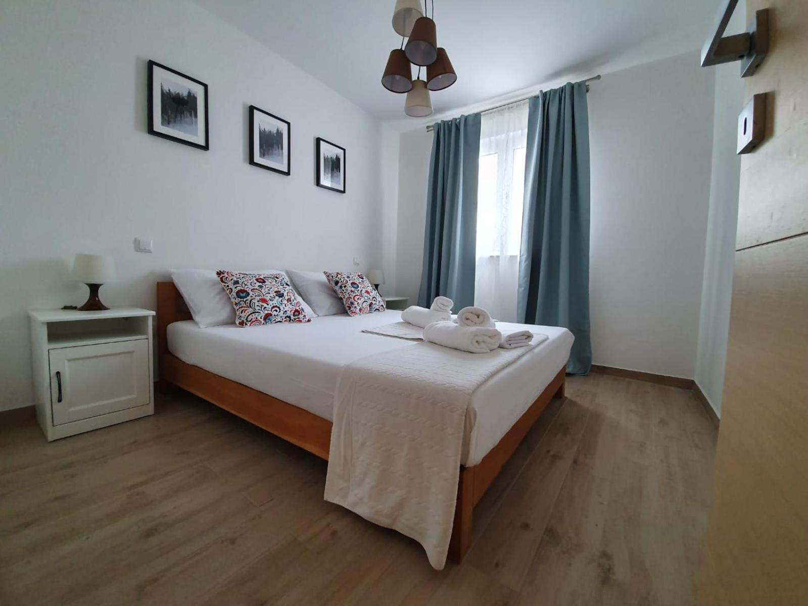 L&L Apartmani 1 Bol Esterno foto