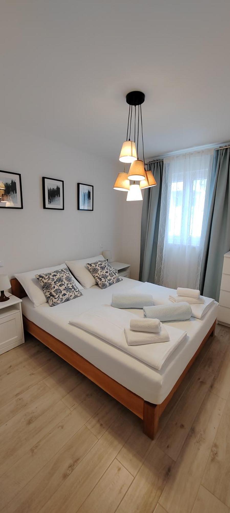 L&L Apartmani 1 Bol Esterno foto