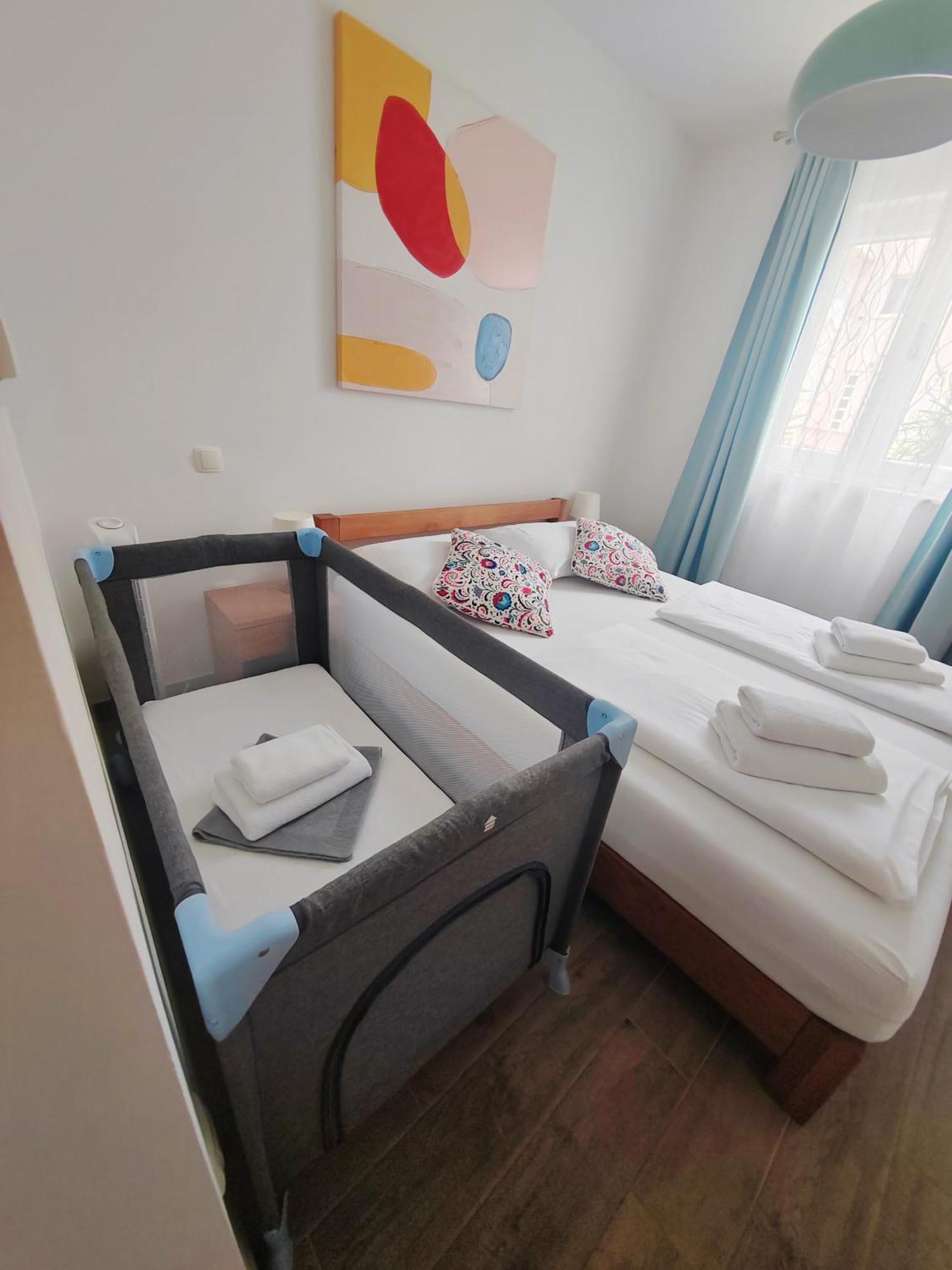 L&L Apartmani 1 Bol Esterno foto